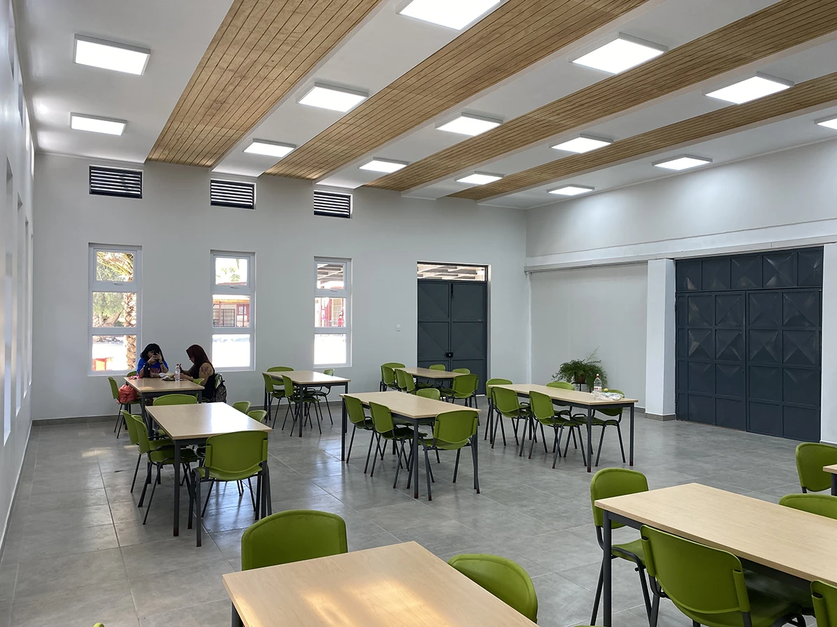 Comedor Colegio San Francisco Javier - Imagen 2